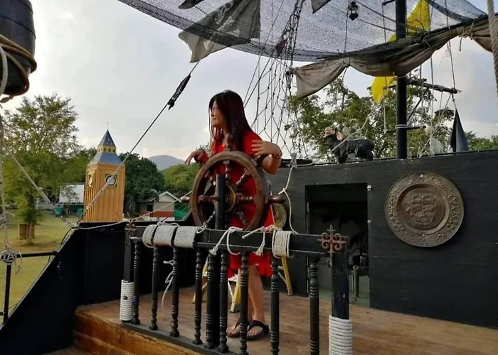 ไททานิคพาร์ค Ban Bo (Ratchaburi)